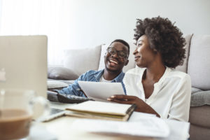 Happy couple making an RRSP contribution before the deadline