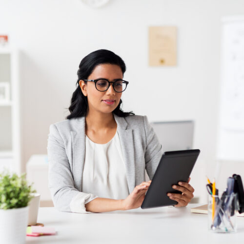 Woman finding her LIRAs and consolidating them in her Common Good Plan